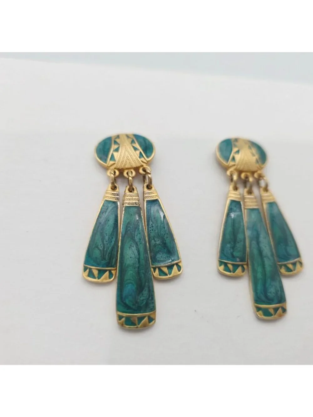 Vintage Gold-Tone & Green Enamel Tribal Style Dangle Earrings 2" - Picture 2 of 5